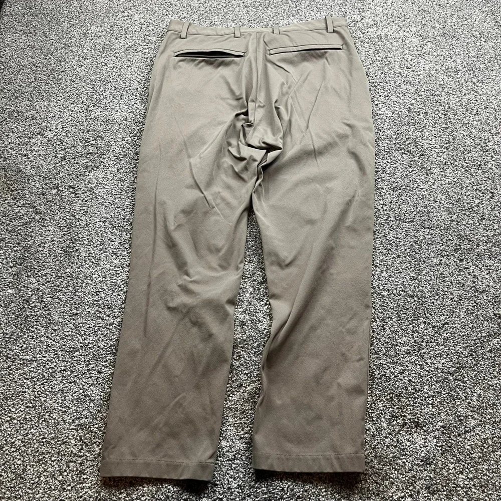 Uniqlo Stretch Dry EX Pants Mens M Taupe Athletic Golf Travel Casual